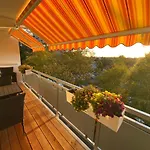Апартаменты Neu Renoviert Mit Sonnenbalkon Und Netflix Im Zentrum *