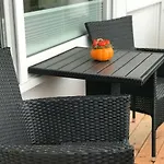 Neu Renoviert Mit Sonnenbalkon Und Netflix Im Zentrum Санкт-Августин