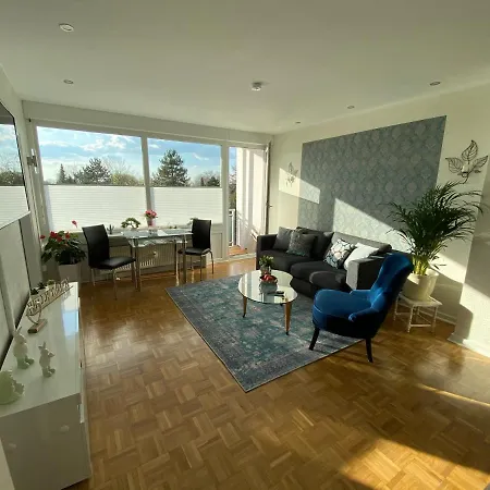 Apartmán Neu Renoviert Mit Sonnenbalkon Und Netflix Im Zentrum Sankt Augustin