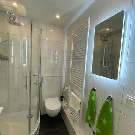 アパート Mit Sonnenbalkon Und Netflix Im Zentrum ザンクト・アウグスティン