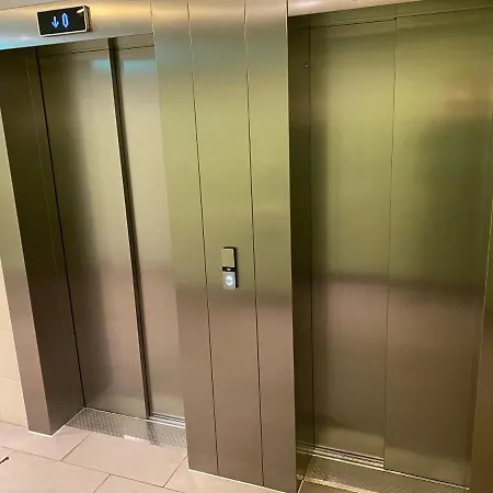 Mit Sonnenbalkon Und Netflix Im Zentrum * ザンクト・アウグスティン