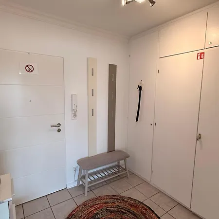Neu Renoviert Mit Sonnenbalkon Und Netflix Im Zentrum * Санкт-Августин