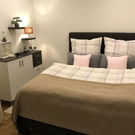 アパート Mit Sonnenbalkon Und Netflix Im Zentrum ザンクト・アウグスティン