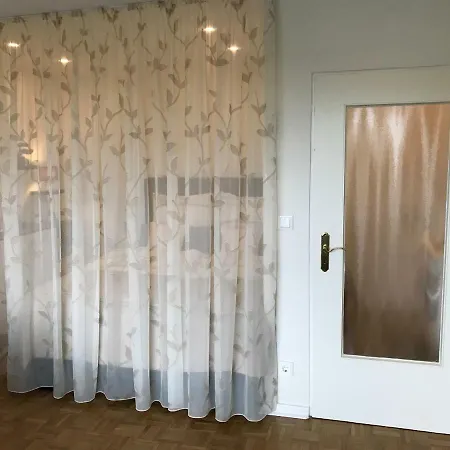 Mit Sonnenbalkon Und Netflix Im Zentrum * ザンクト・アウグスティン